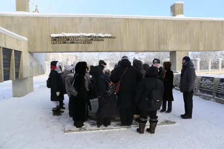 1 день: 8.03.2026 г.